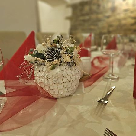 Hotel U Mesta Prahy Nachod Ngoại thất bức ảnh