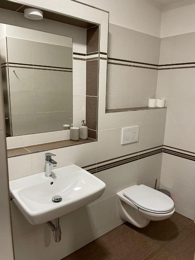 Hotel U Mesta Prahy Nachod Ngoại thất bức ảnh