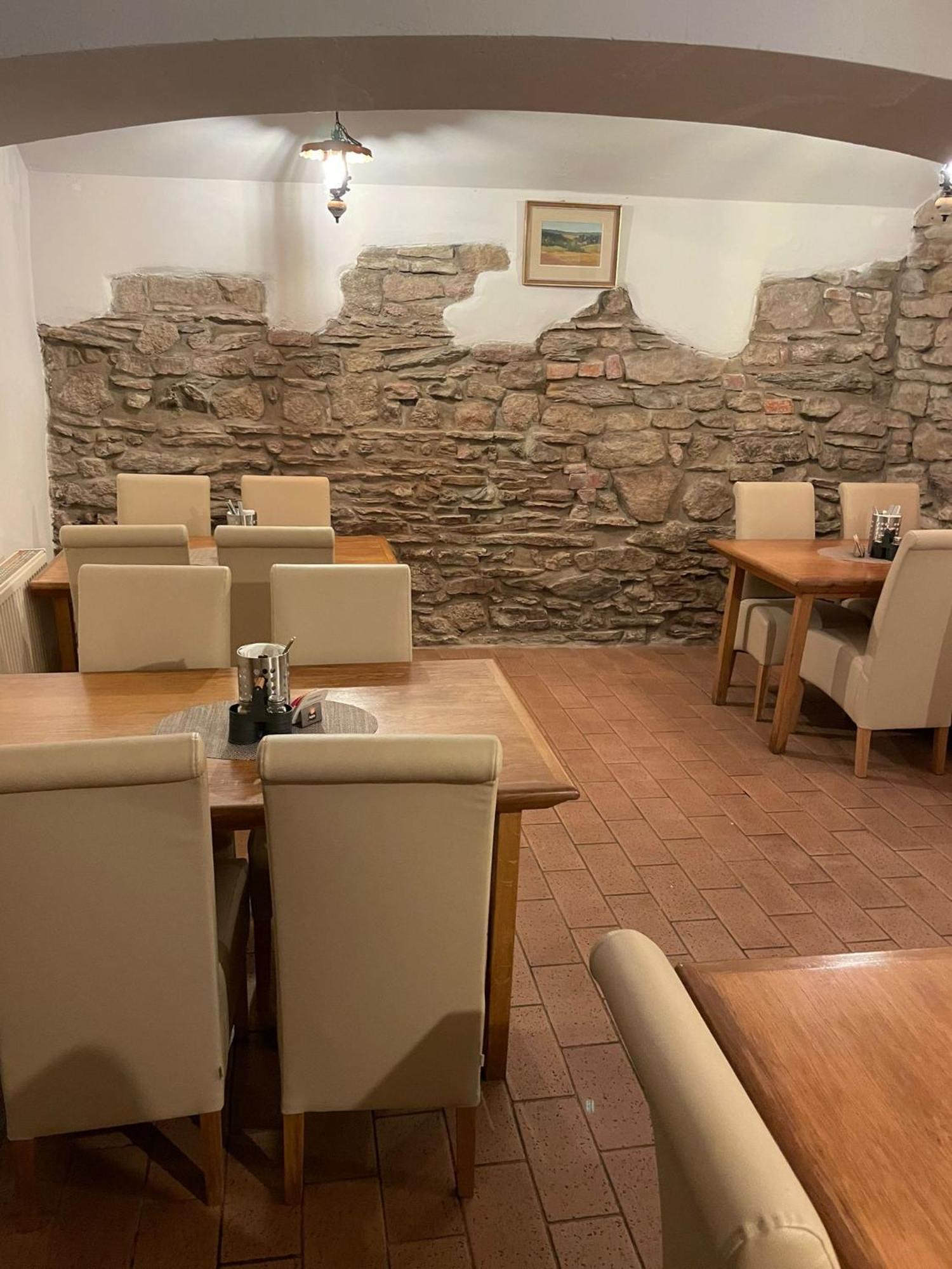 Hotel U Mesta Prahy Nachod Ngoại thất bức ảnh